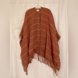 Universal Threads poncho wrap